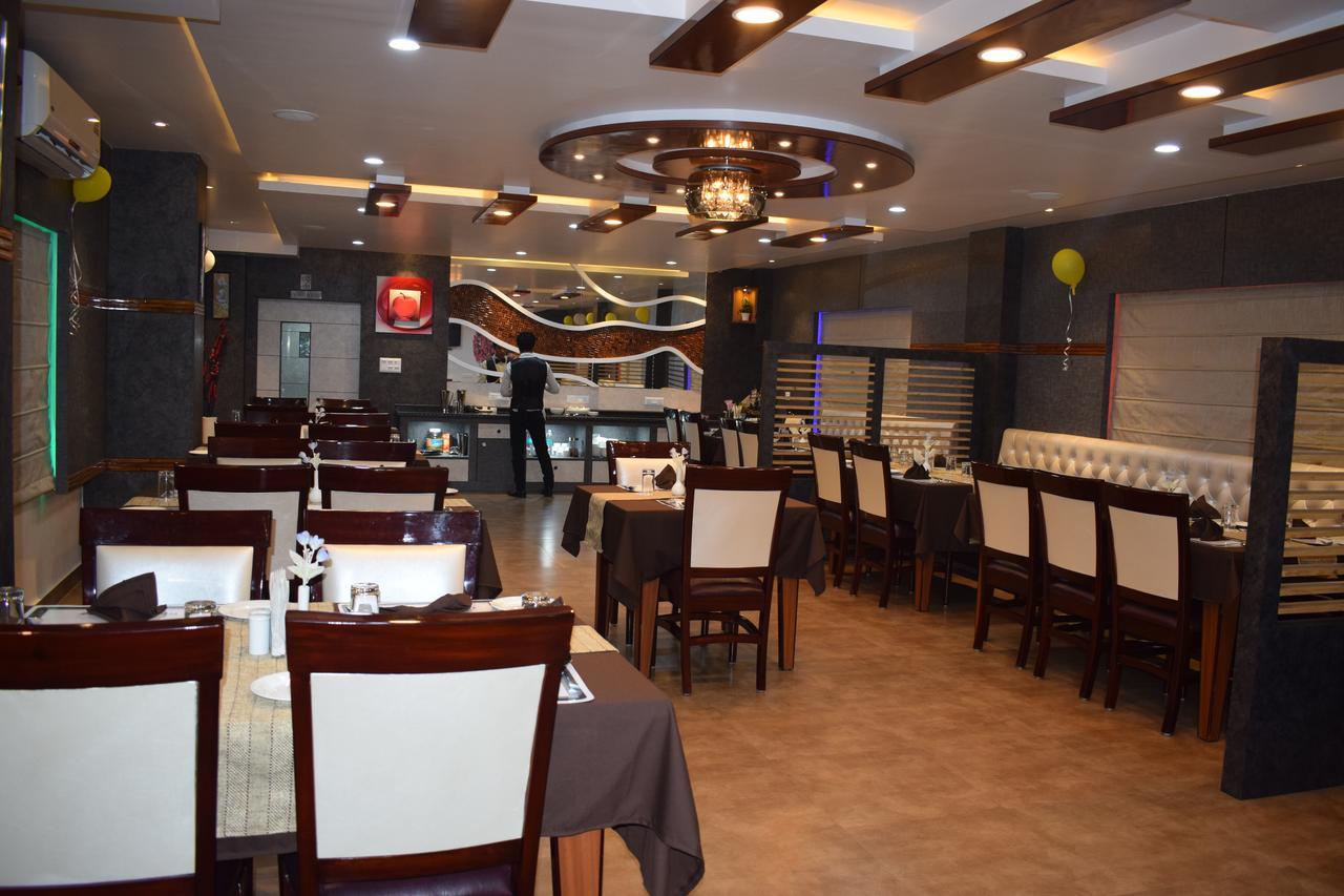 Hotel Welkin Residency Tezpur 外观 照片