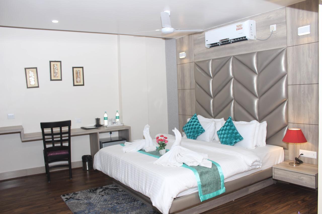 Hotel Welkin Residency Tezpur 外观 照片