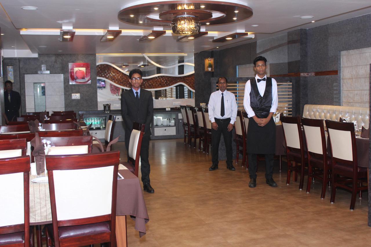 Hotel Welkin Residency Tezpur 外观 照片